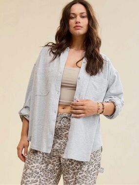 (4 for $20) AERIE Roll With It Light Grey Button-Up Shirt XXS - Like new